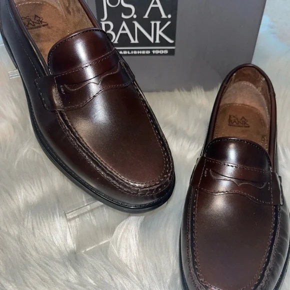 Jos. A. Bank Classic Fallston Loafers In Burgundy